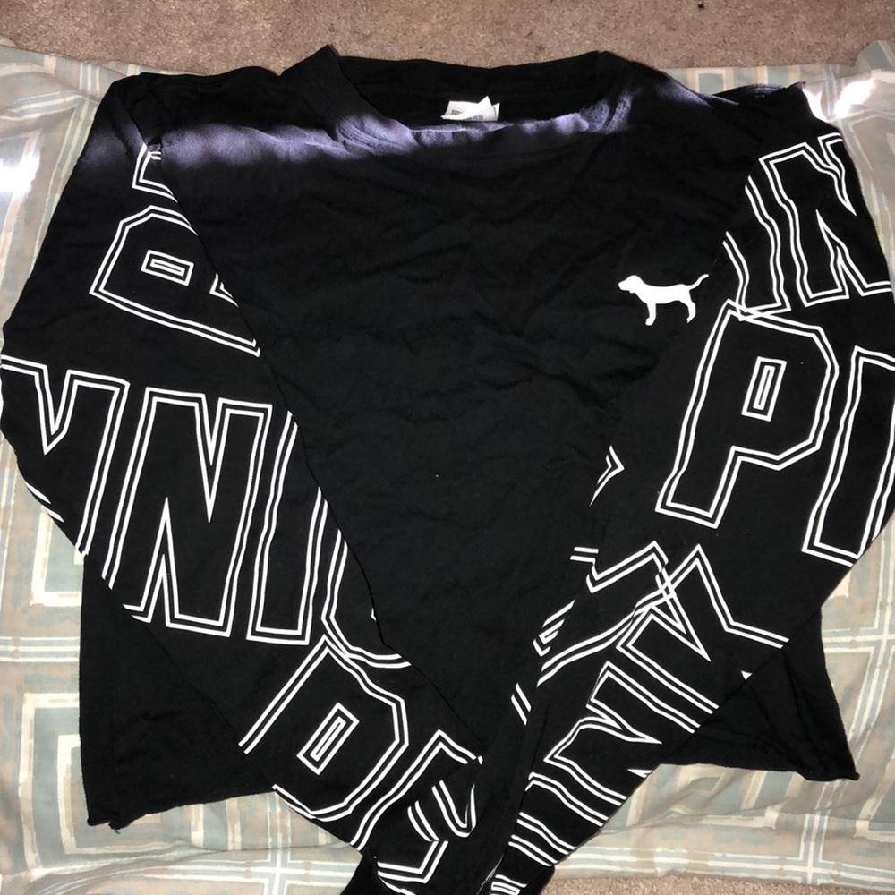 Black & White PINK long Sleeve crop top